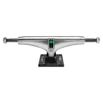 Thunder  - Una Farrar Clover Hi 148 Skateboard Trucks.