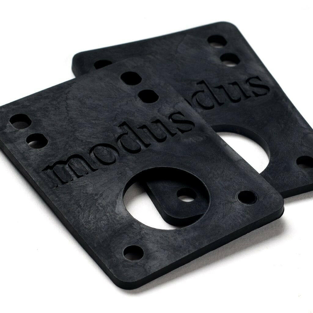Modus - Riser Pads 1/8 Black.