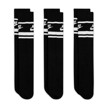 Nike - Everyday Essential Mens Socks Black 3 Pack.