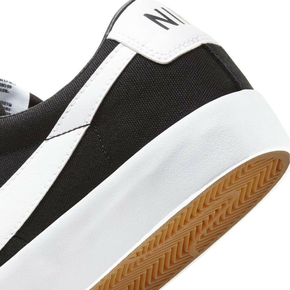 Nike SB - Blazer Low Pro GT Shoes Black/White-Black-Gum Light Brown.