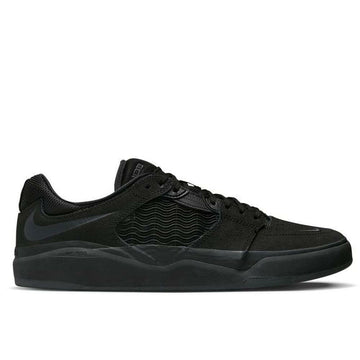 Nike SB - Ishod Premium Shoes Black/Black-Black-Black.