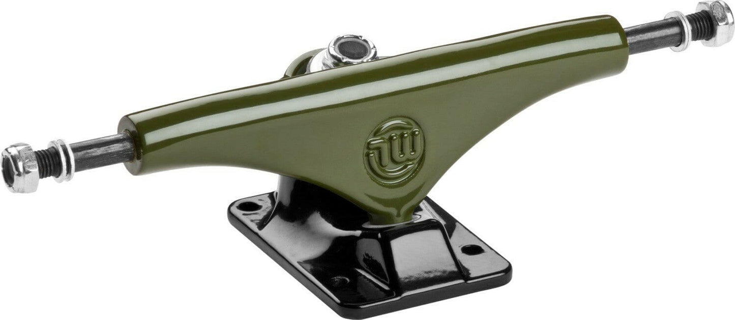 Mini Logo - Mini Logo 7.63" Green/Black Skateboard Trucks.